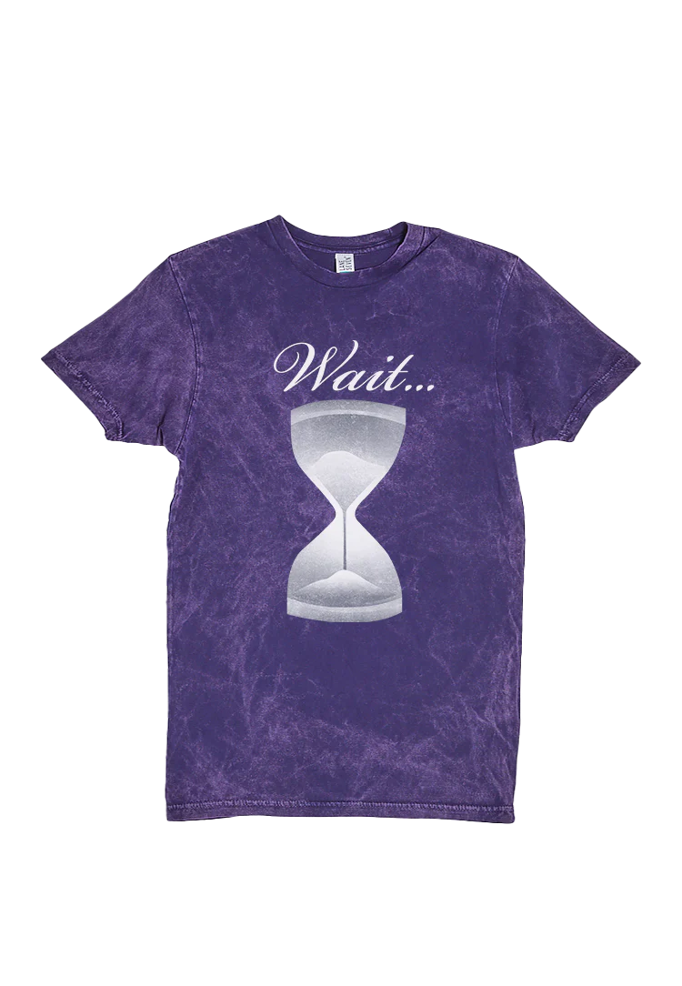 Inayah - Hourglass T-Shirt